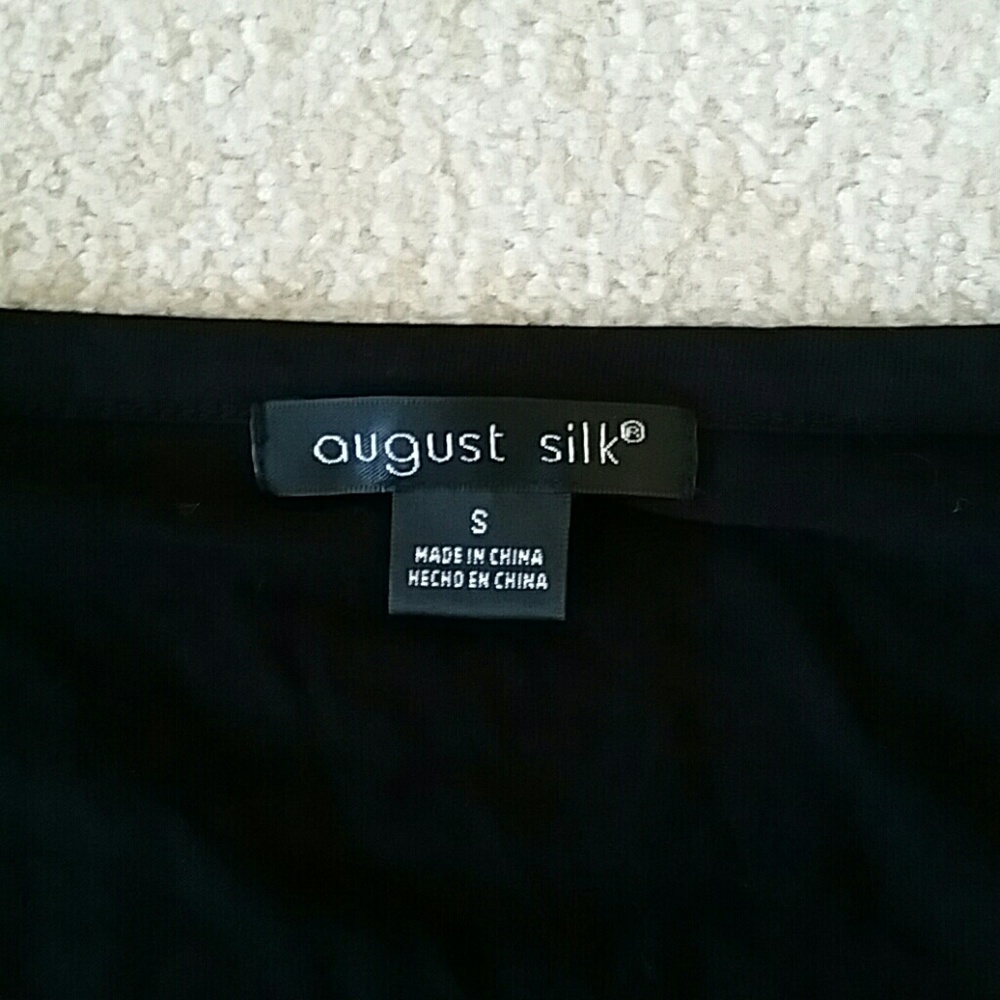 Top - Picture 2 of 5